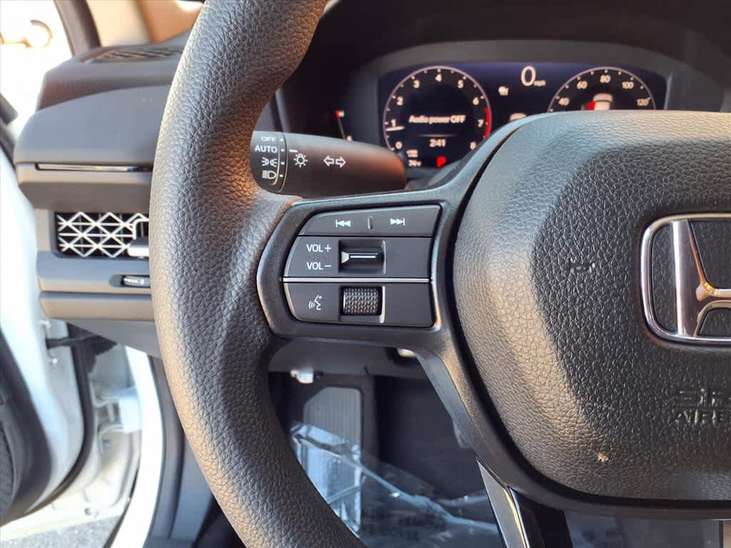 Used 2024 Honda Accord EX image 9
