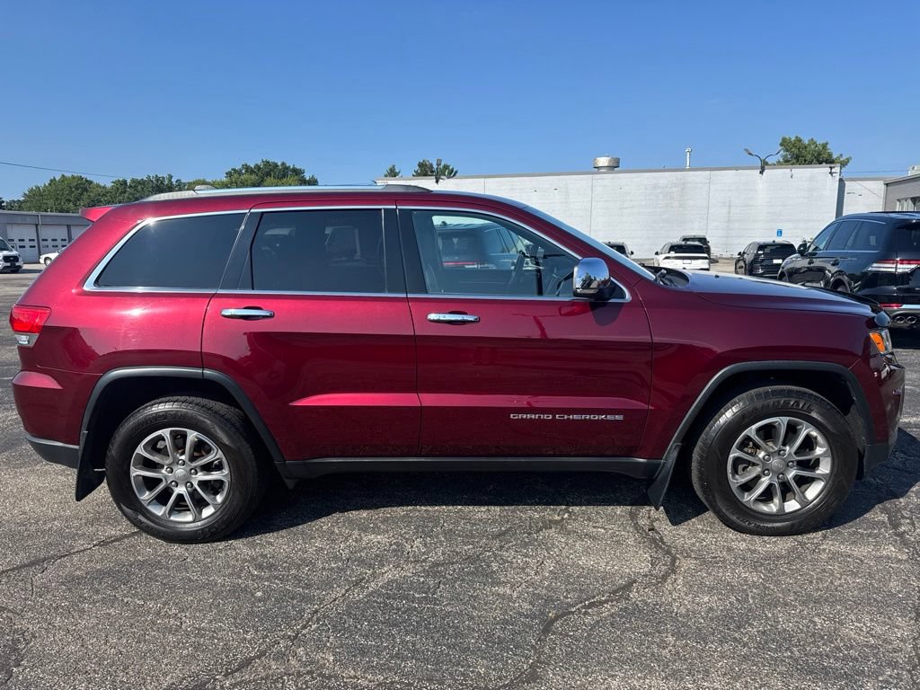 Used 2016 Jeep Grand Cherokee Limited AWD/4WD image 11