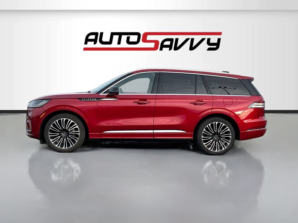 Used 2025 Lincoln Aviator Black Label AWD/4WD image 4