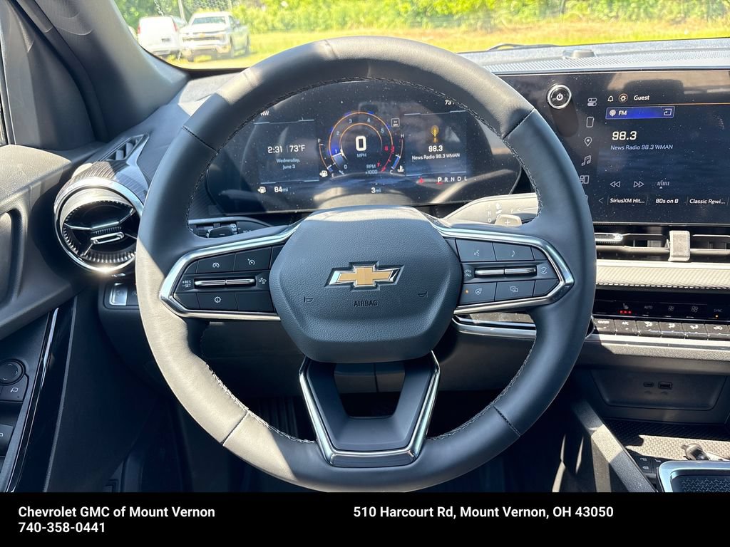 New 2026 Chevrolet Equinox LT w/ Convenience Package II FWD image 18