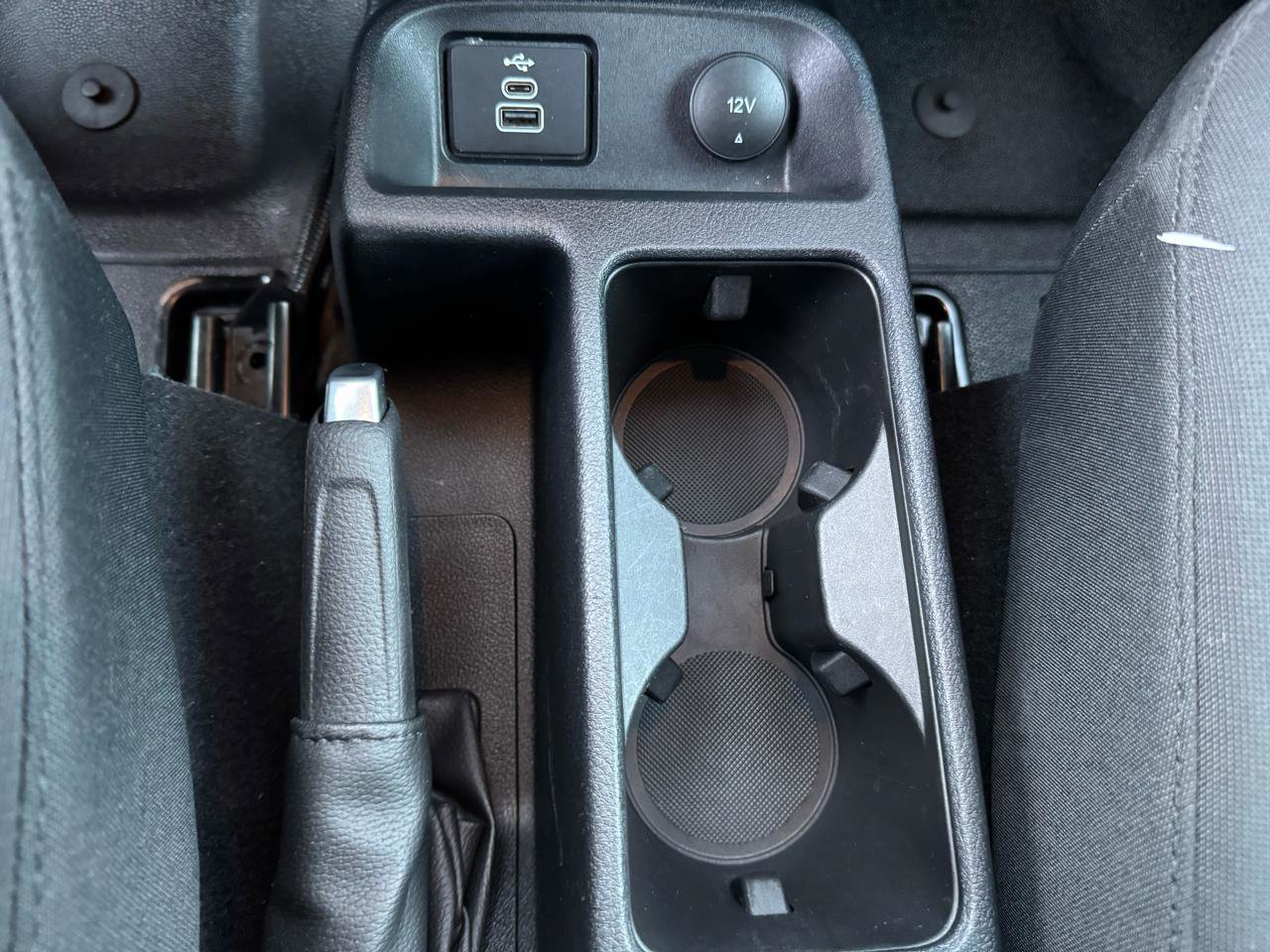 Used 2022 Ford Transit Connect XL FWD image 21