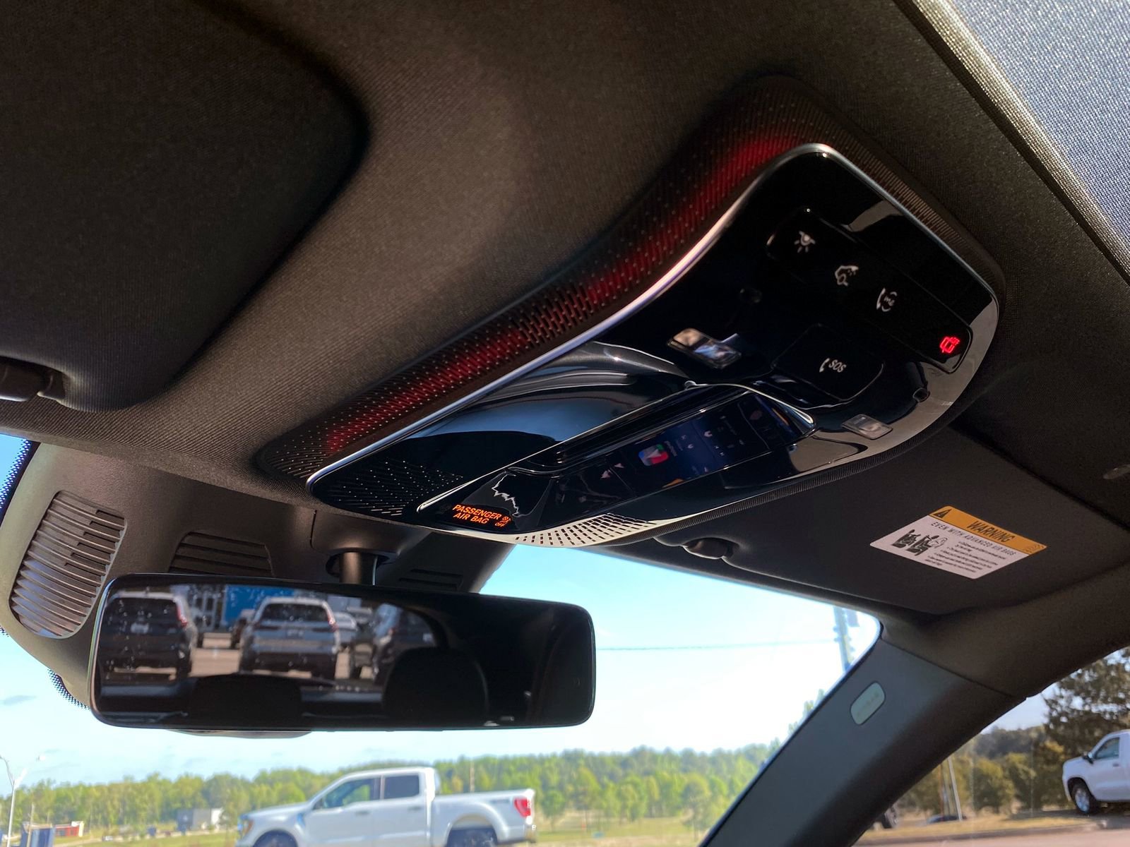 Used 2026 Mercedes-Benz GLC 43 AMG 4MATIC image 24