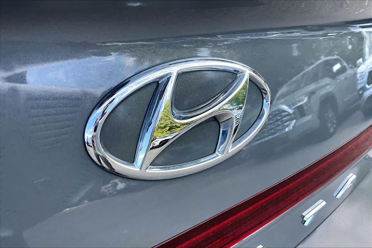 Used 2021 Hyundai Sonata Limited FWD image 29