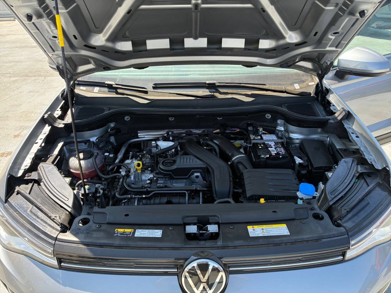 Used 2026 Volkswagen Taos SE AWD/4WD image 31
