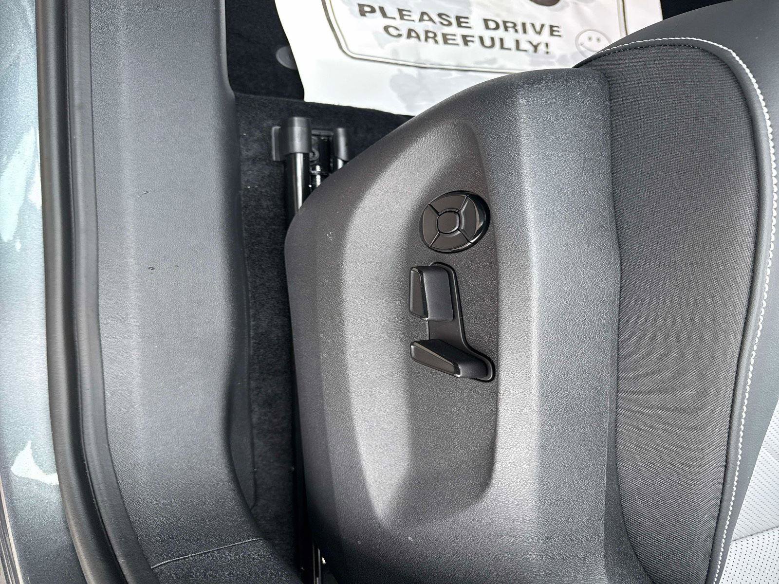 New 2026 Volkswagen Tiguan SE image 20