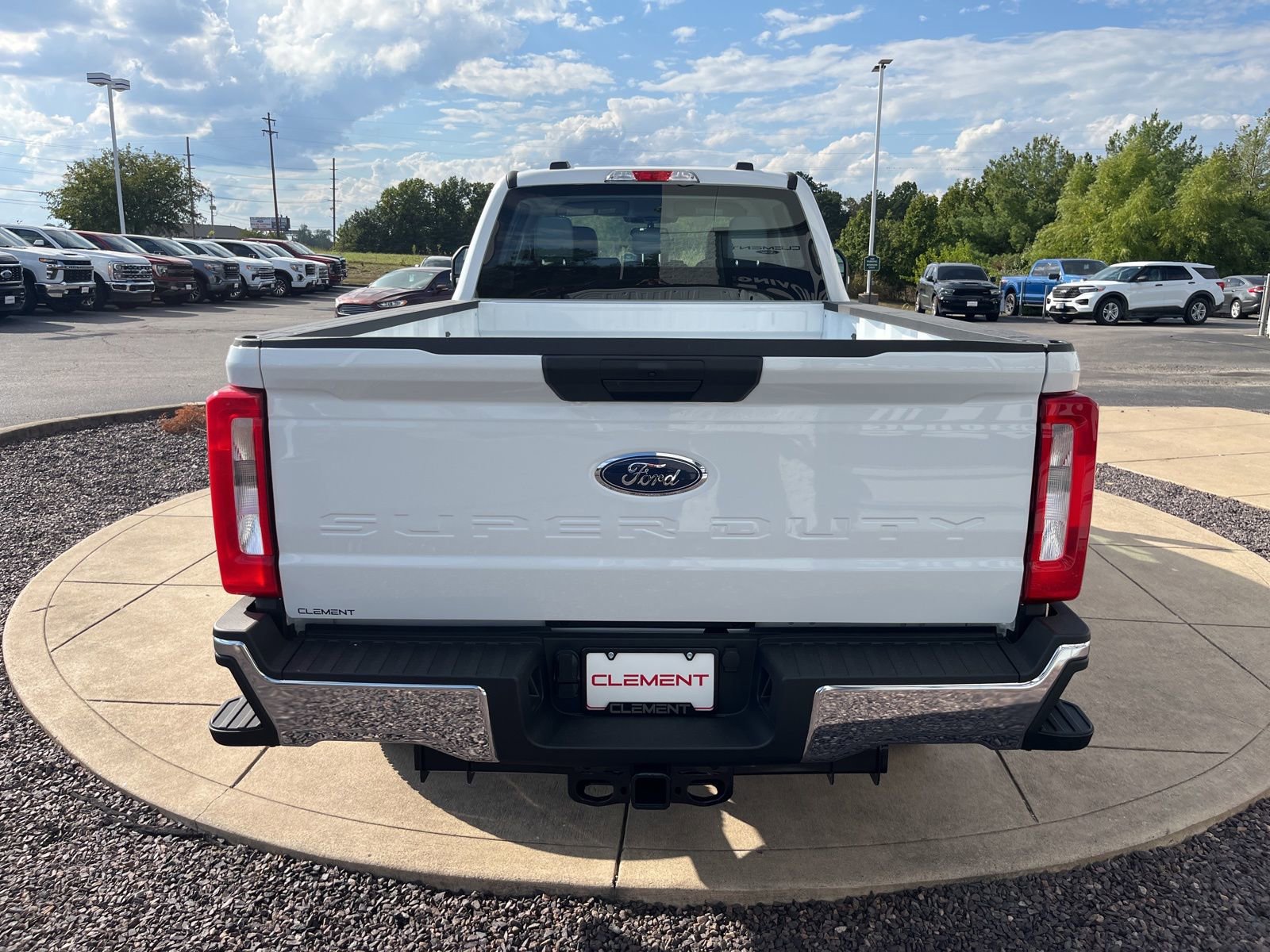 New 2026 Ford F250 XL w/ XL Chrome Package AWD/4WD image 23