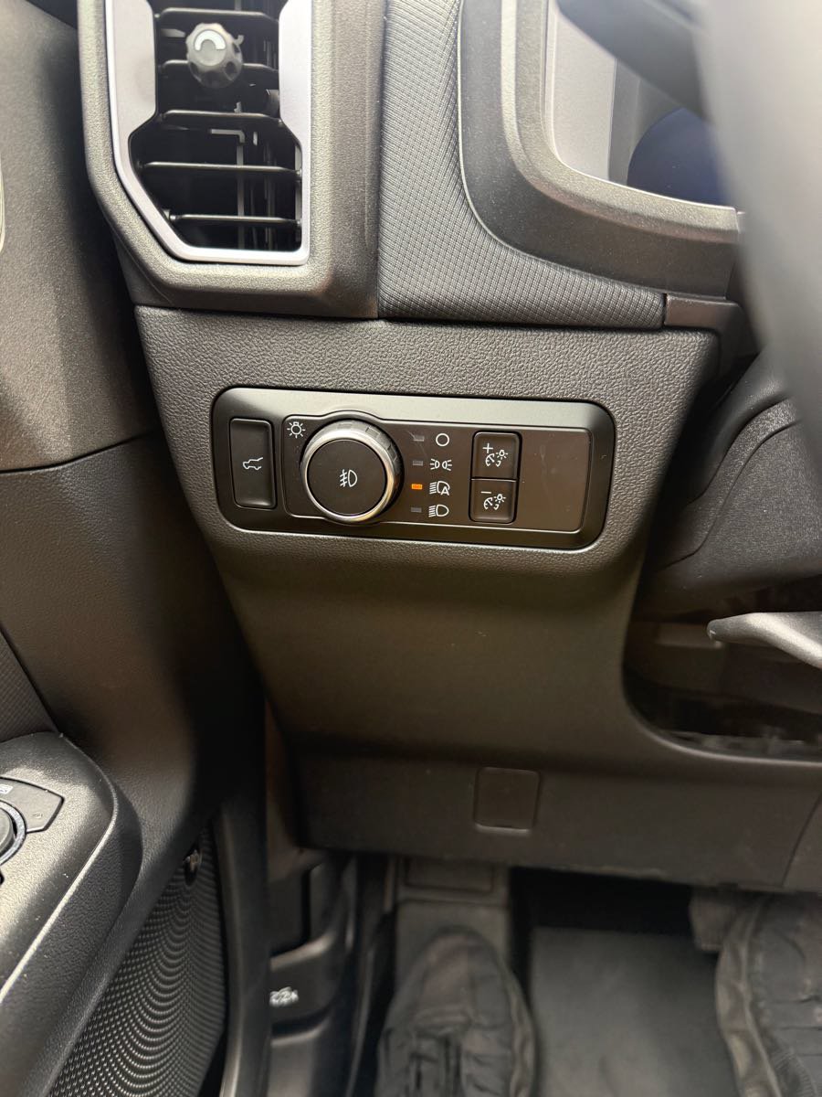 Used 2025 Ford Bronco Sport Outer Banks w/ Outer Banks Tech Package+ AWD/4WD image 27