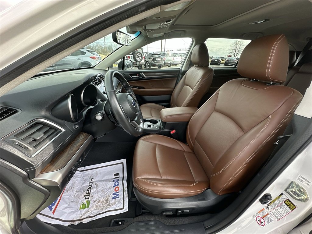 Used 2019 Subaru Outback 3.6R Touring image 11