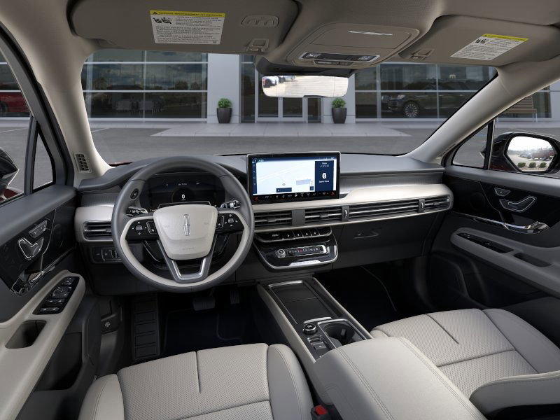 New 2026 Lincoln Corsair Premiere image 9