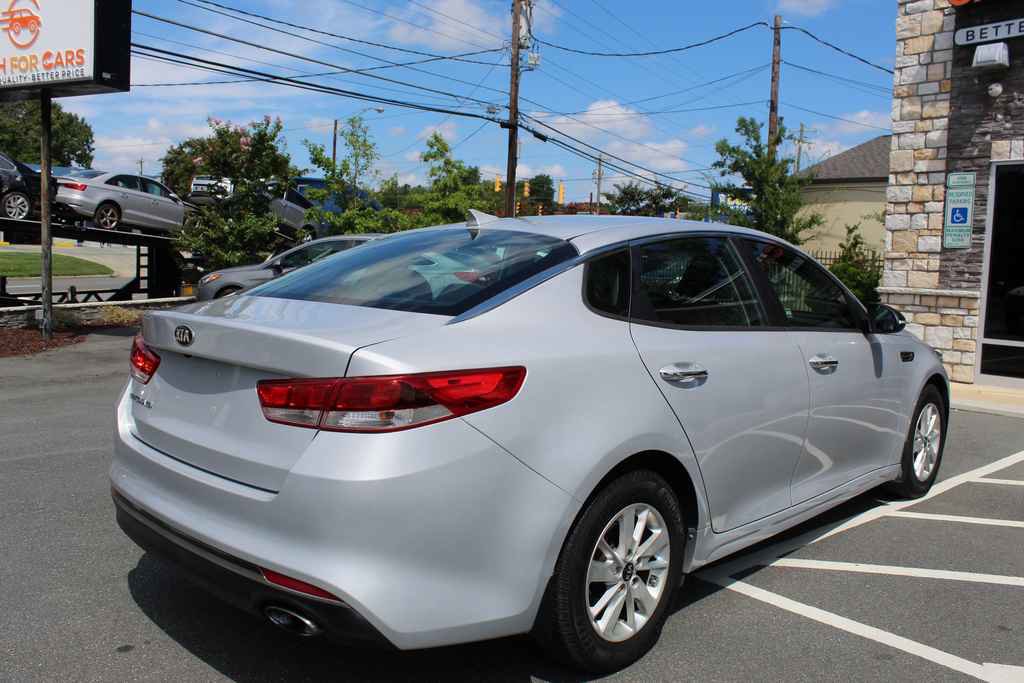 Used 2016 Kia Optima LX image 5
