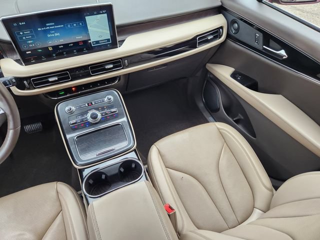 Certified 2023 Lincoln Nautilus Reserve w/ Equipment Group 201A AWD/4WD image 14