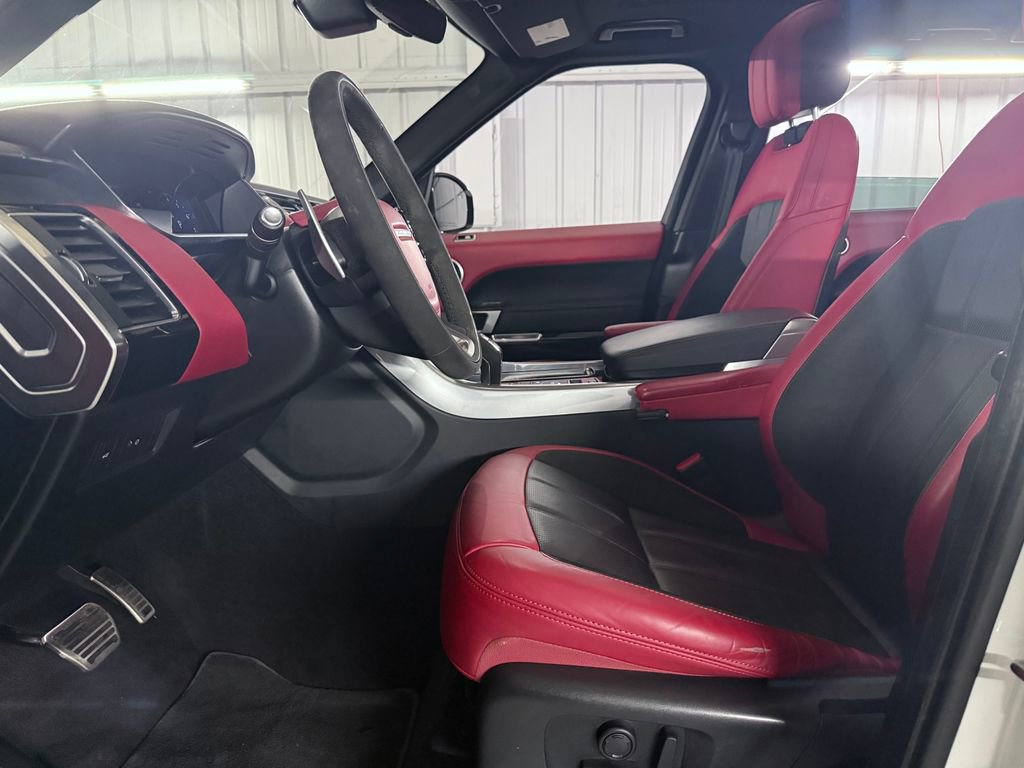 Used 2021 Land Rover Range Rover Sport HST image 18