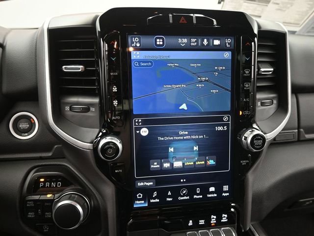 Used 2023 RAM 1500 Big Horn AWD/4WD image 34