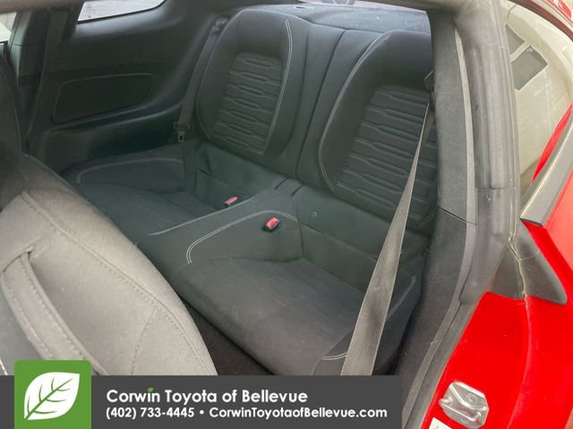 Used 2015 Ford Mustang GT image 22