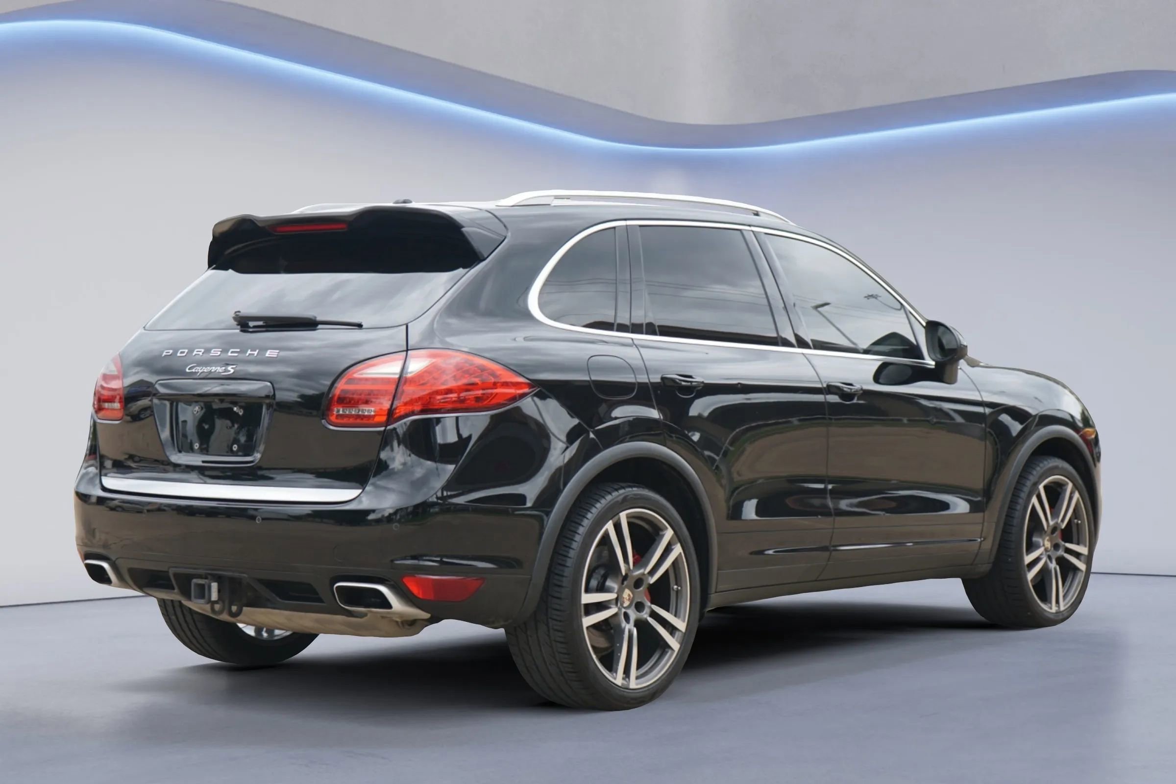 Used 2012 Porsche Cayenne S AWD/4WD image 9