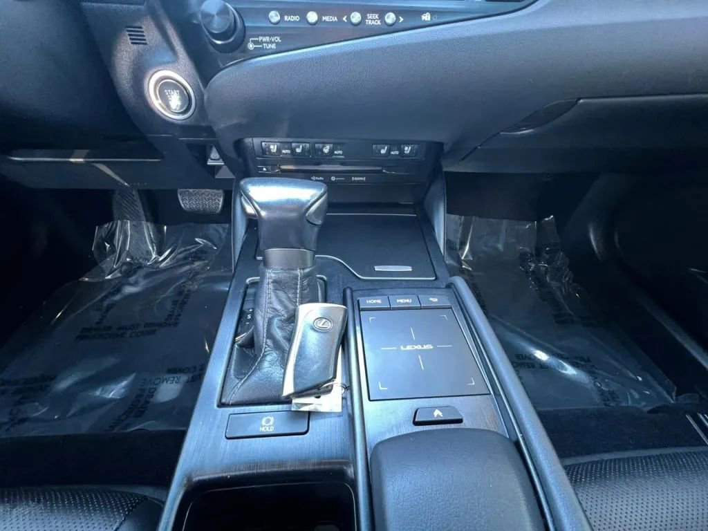 Used 2020 Lexus ES 350 ES 350 Sedan 4D image 11