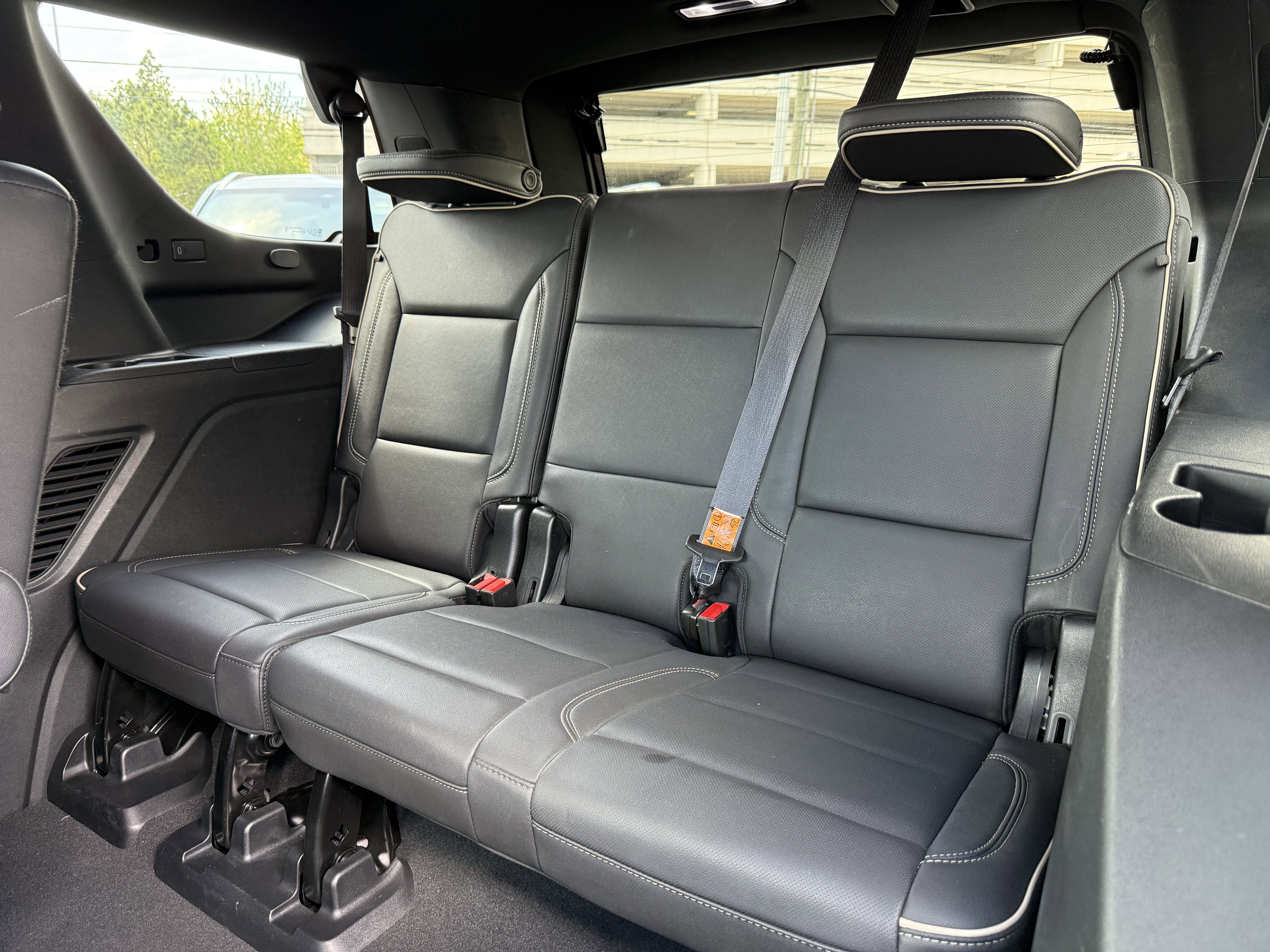 Used 2023 Chevrolet Tahoe Premier w/ Max Trailering Package AWD/4WD image 12
