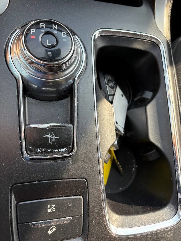 Used 2019 Ford Fusion SE image 23