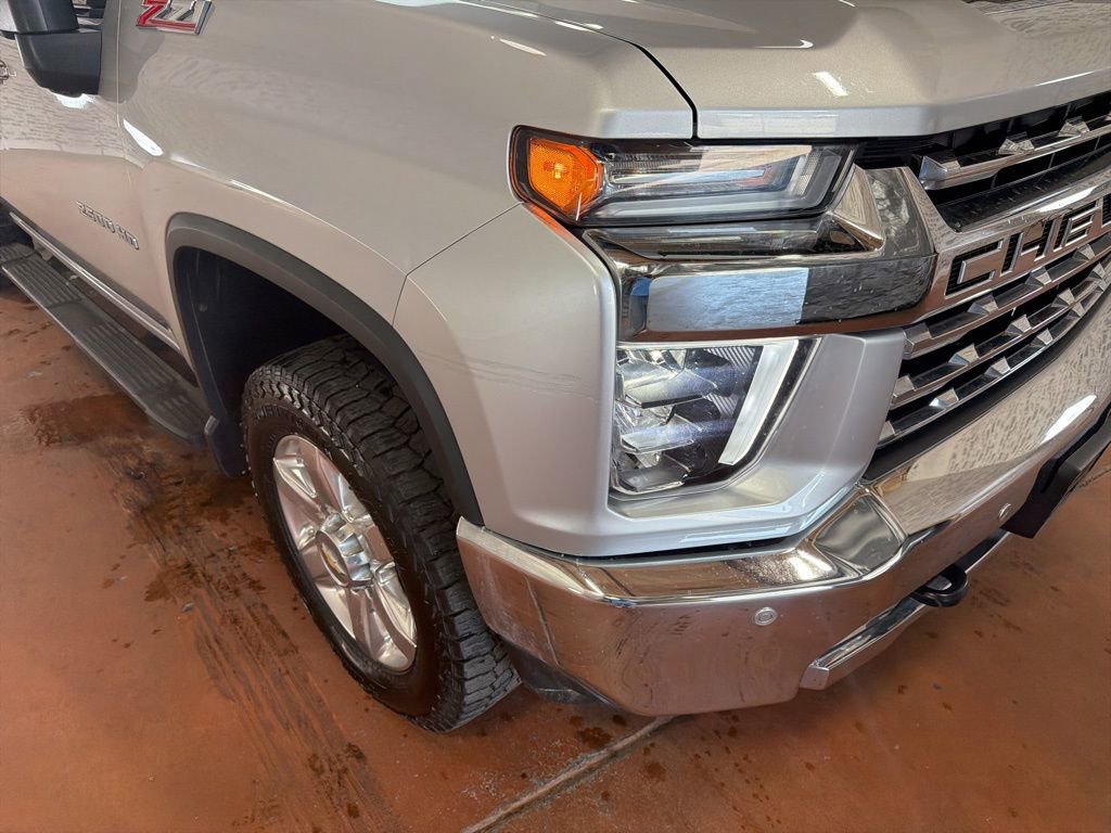 Used 2021 Chevrolet Silverado 2500 LTZ w/ LTZ Premium Package AWD/4WD image 9