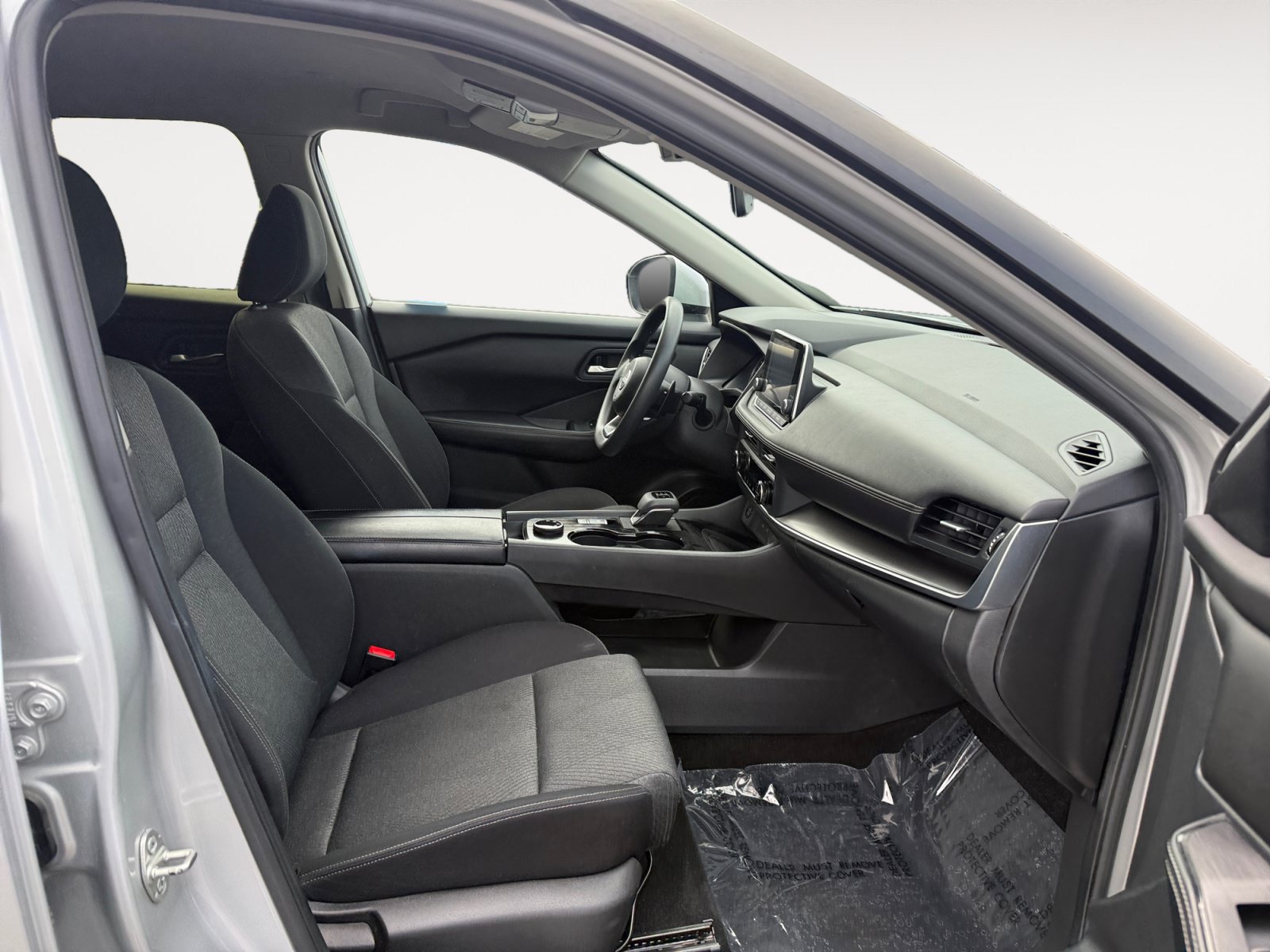 Used 2024 Nissan Rogue SV AWD/4WD image 19