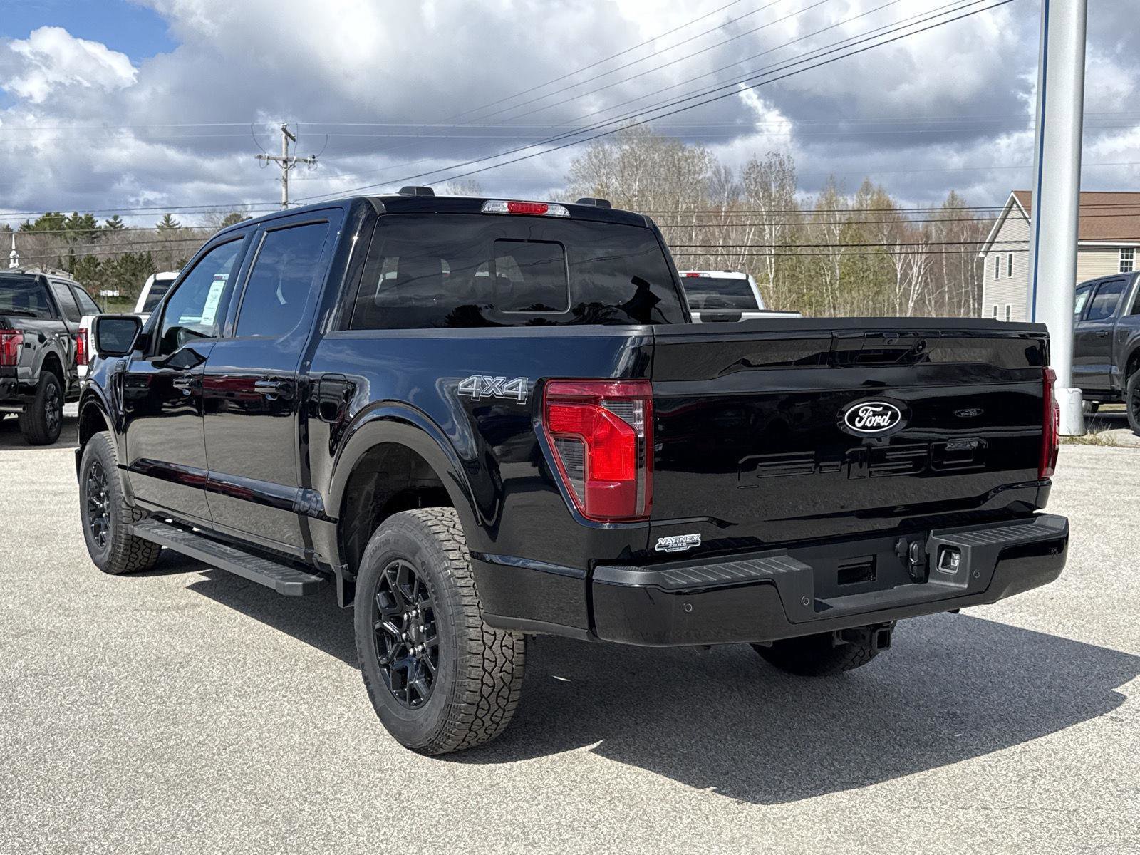 New 2026 Ford F150 XLT w/ Equipment Group 302A MID AWD/4WD image 4