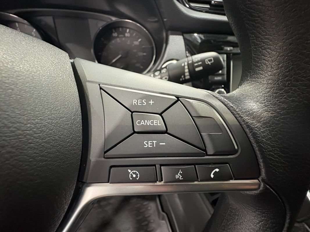 Used 2019 Nissan Rogue Sport SV AWD/4WD image 14