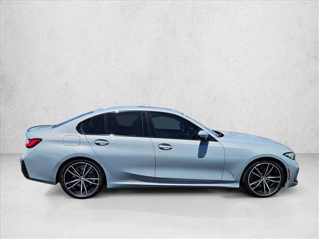 Used 2023 BMW 330i Sedan w/ M Sport Package RWD image 4