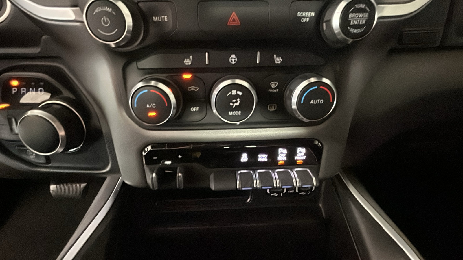 Used 2020 RAM 1500 Big Horn AWD/4WD image 26