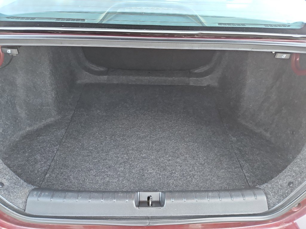 Used 2020 Honda Insight Touring image 16