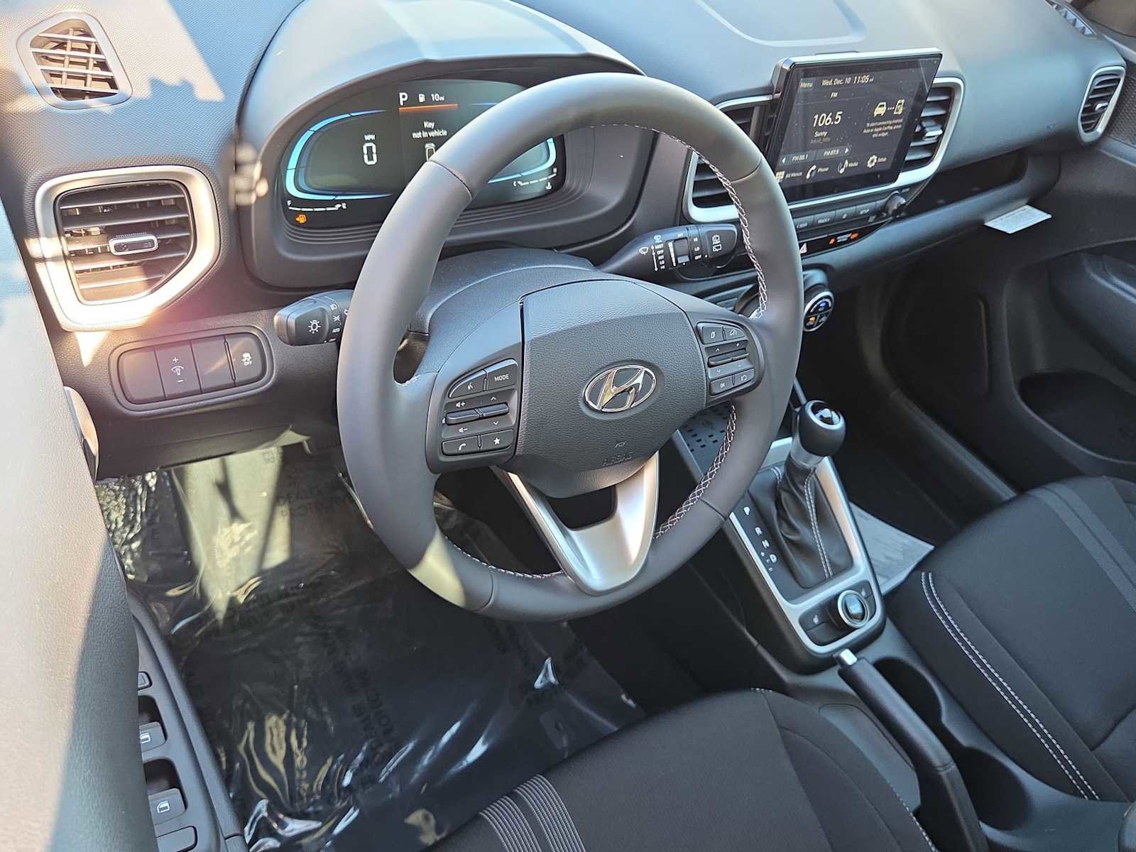 New 2026 Hyundai Venue SEL image 10