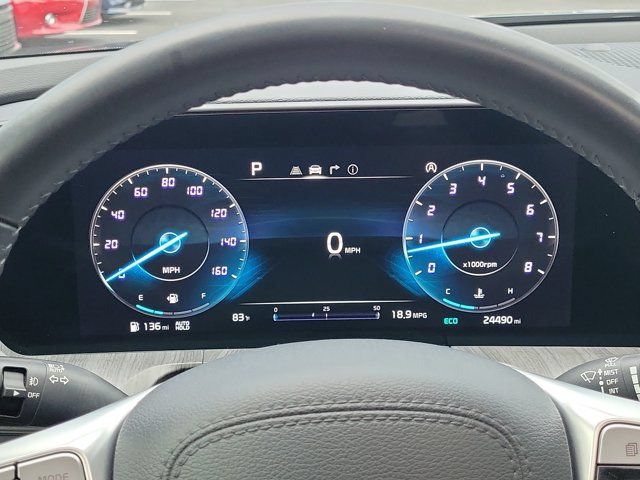 Used 2024 Kia Telluride SX w/ Towing Package FWD image 23