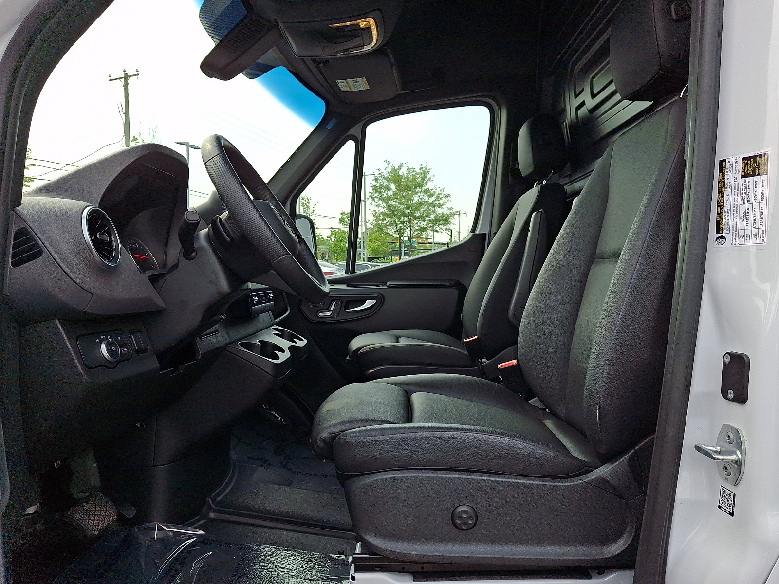 New 2026 Mercedes-Benz Sprinter 2500 image 10