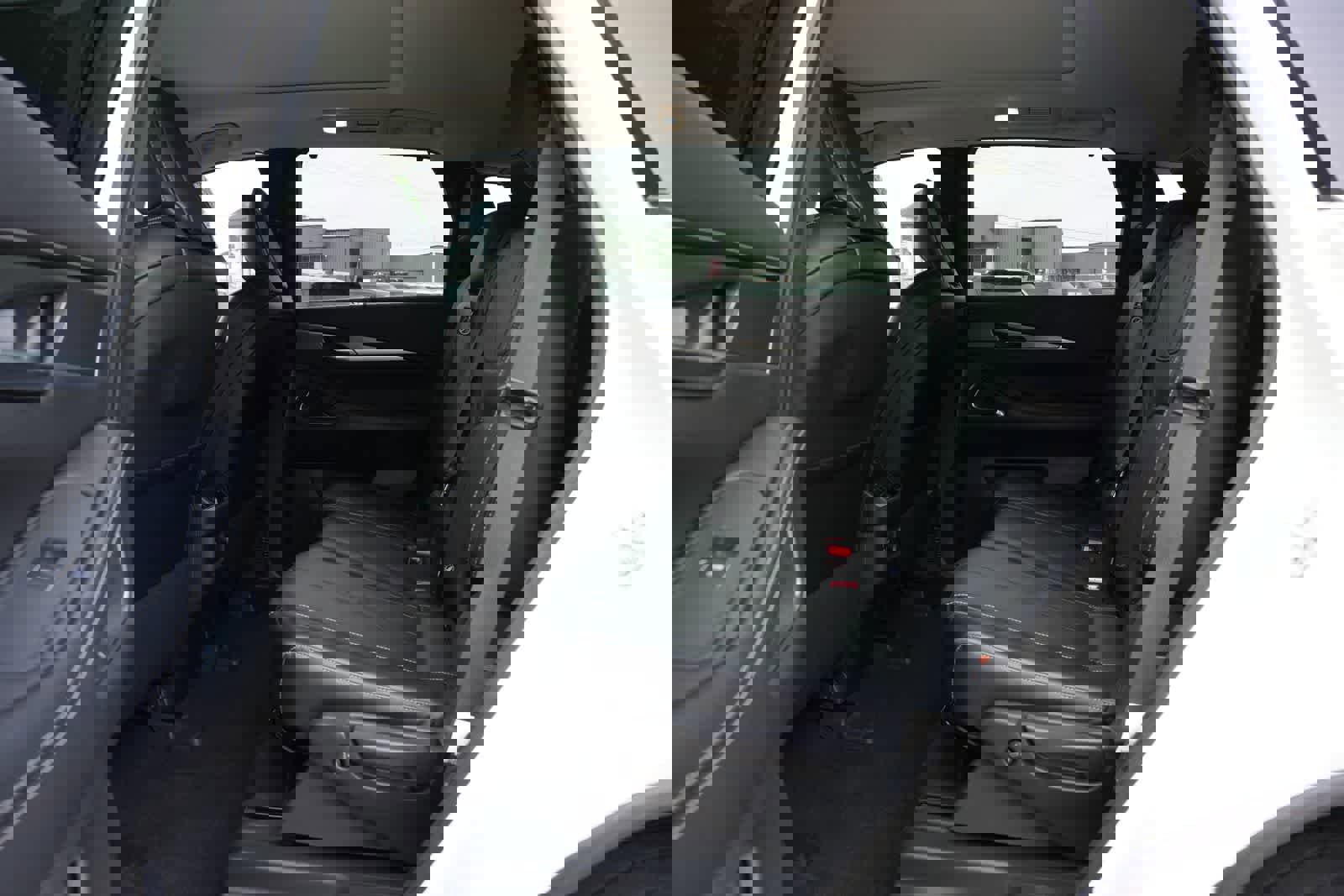 Used 2023 INFINITI QX60 Luxe w/ Performance Audio Package image 20