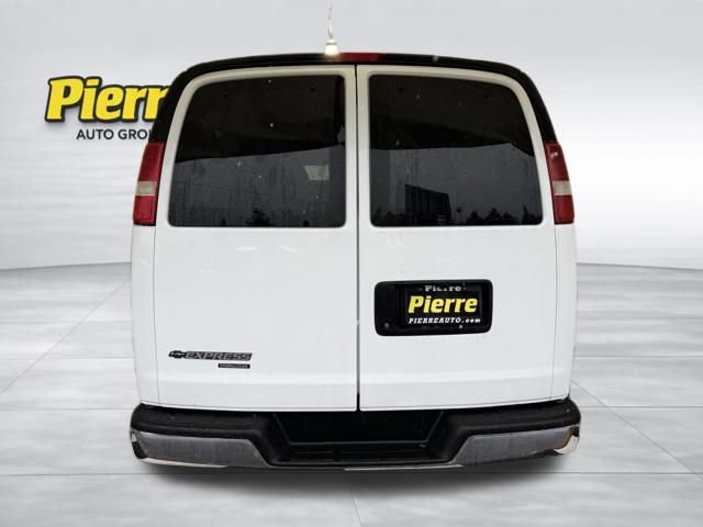 Used 2015 Chevrolet Express 3500 LT w/ LT Preferred Equipment Group image 3