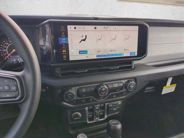 New 2026 Jeep Gladiator Sport image 9