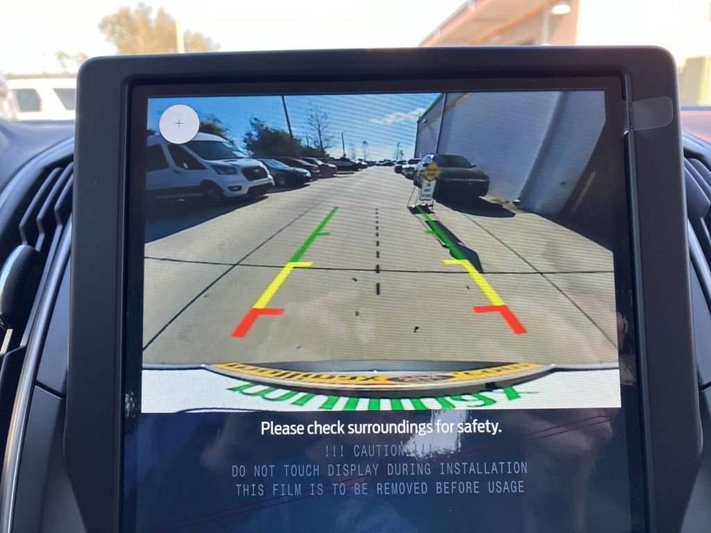 New 2024 Ford Edge SE image 7