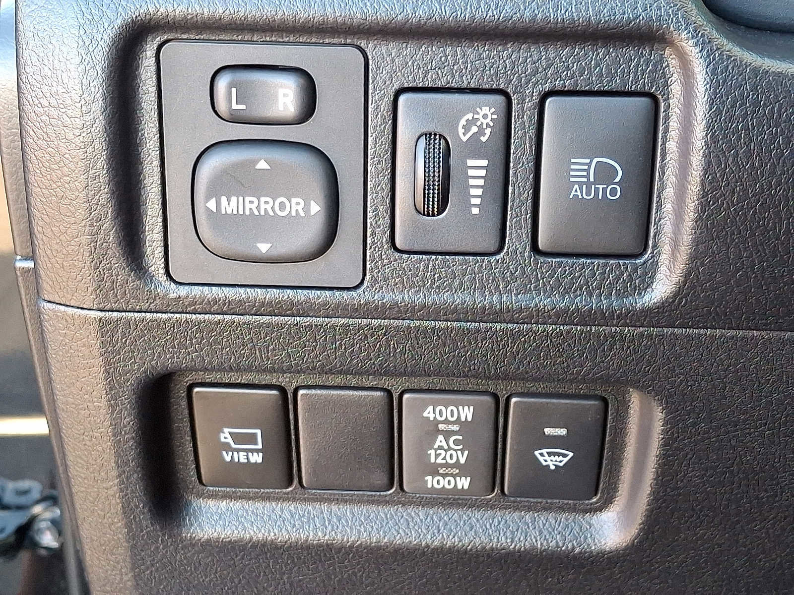 Used 2024 Toyota 4Runner SR5 Premium w/ Moonroof Package image 27