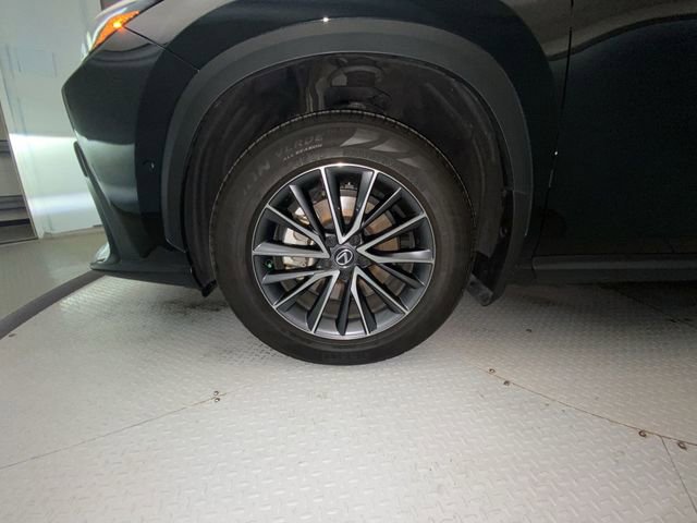 Used 2024 Lexus NX 350h AWD w/ Vision Package image 10