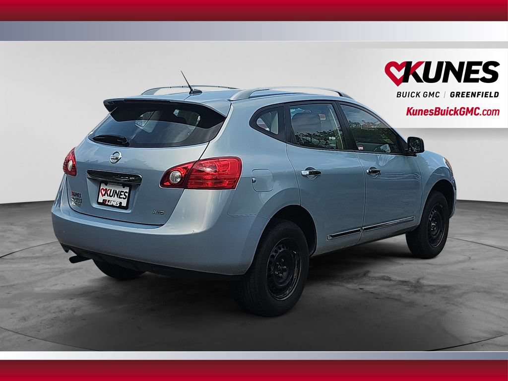 Used 2015 Nissan Rogue S w/ Convenience Package AWD/4WD image 9