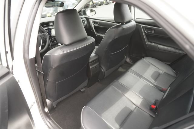 Used 2017 Toyota Corolla XLE image 12