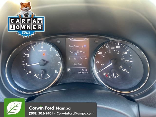 Used 2017 Nissan Rogue Sport SV w/ SV All-Weather Package AWD/4WD image 9