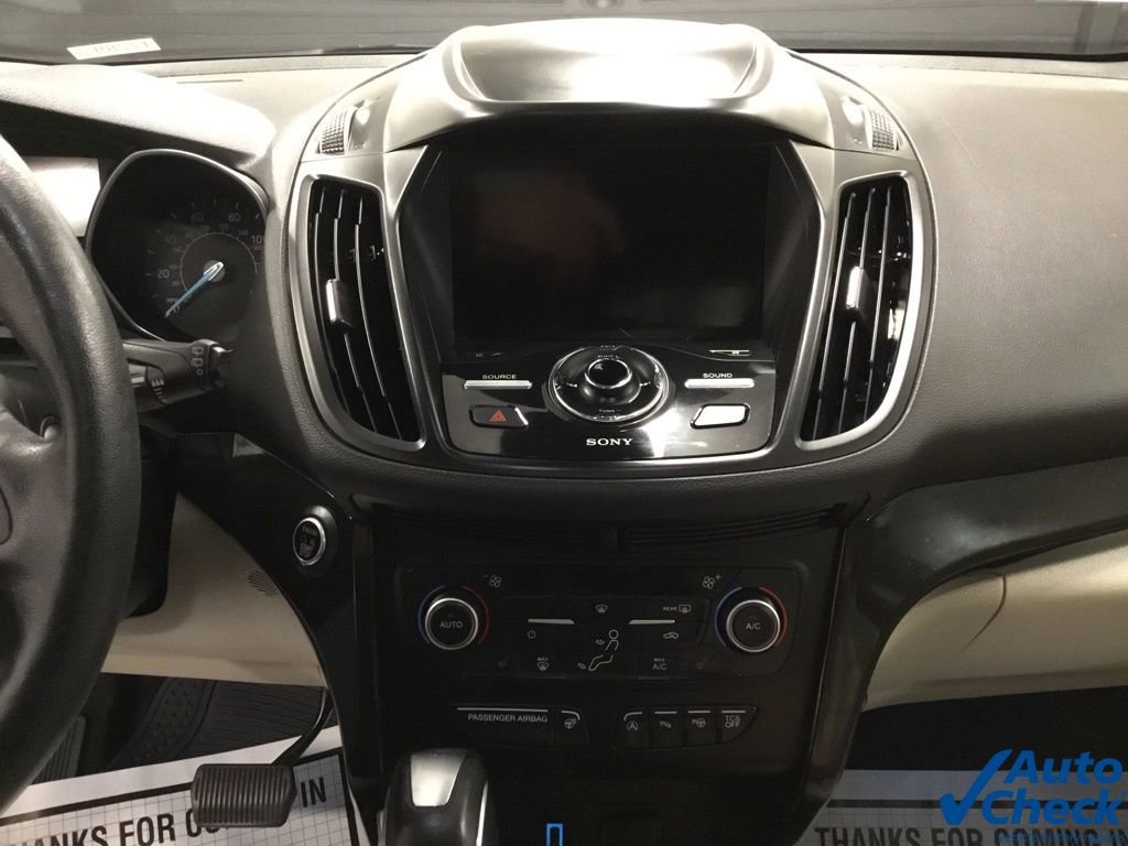 Used 2019 Ford Escape Titanium image 50