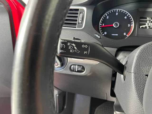 Used 2014 Volkswagen Jetta TDI FWD image 12