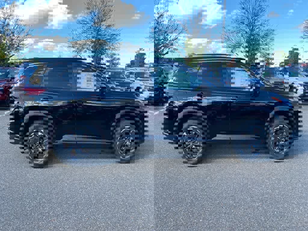 New 2026 Nissan Rogue SV image 8