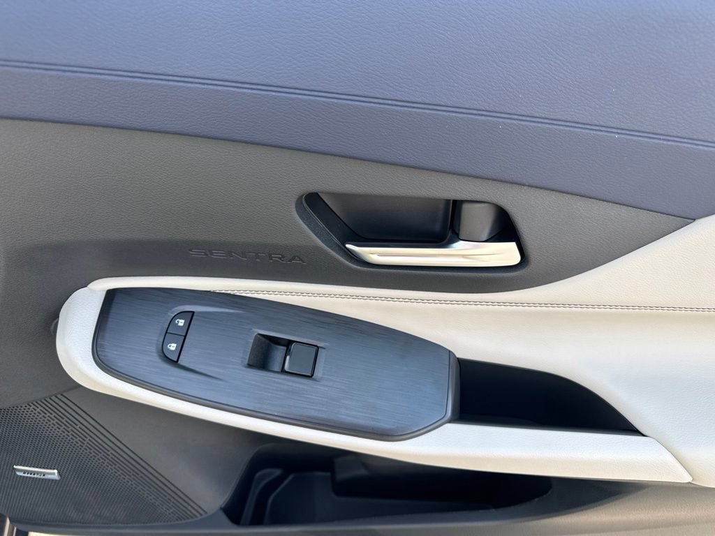 New 2026 Nissan Sentra SL FWD image 18