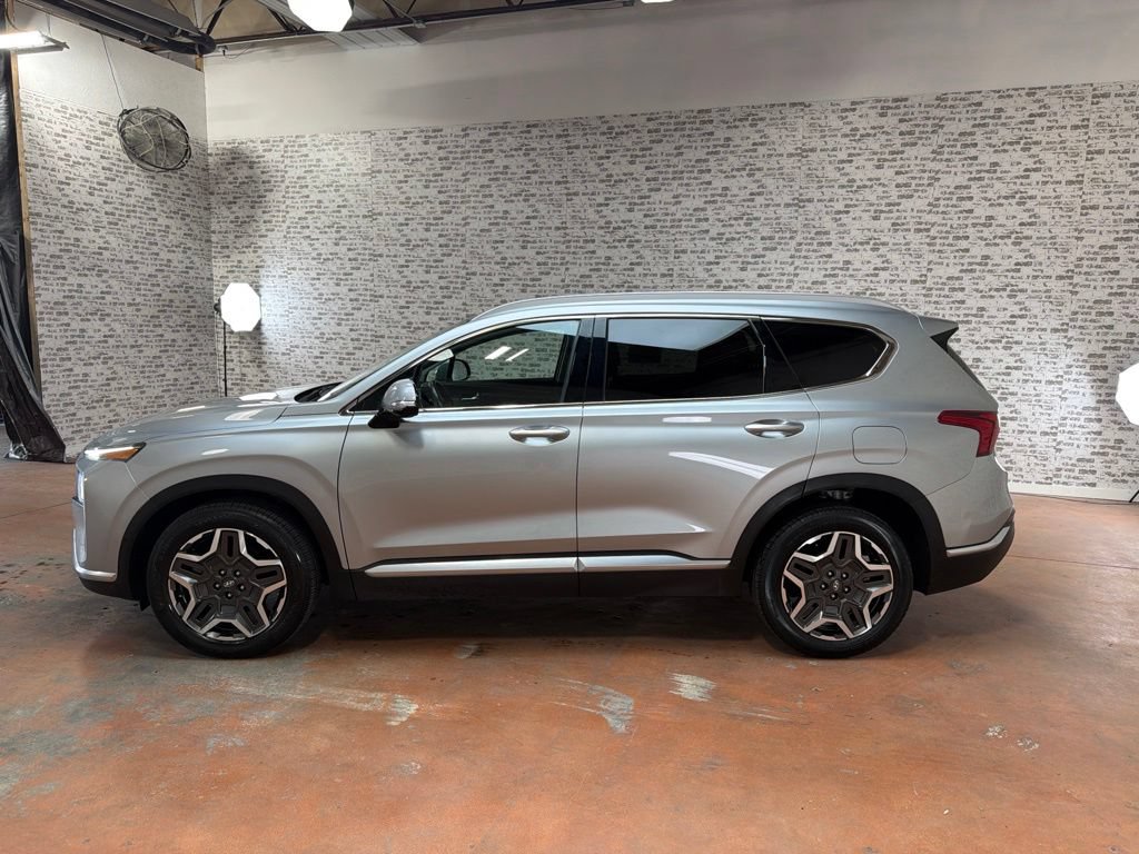 Used 2023 Hyundai Santa Fe Limited FWD image 4