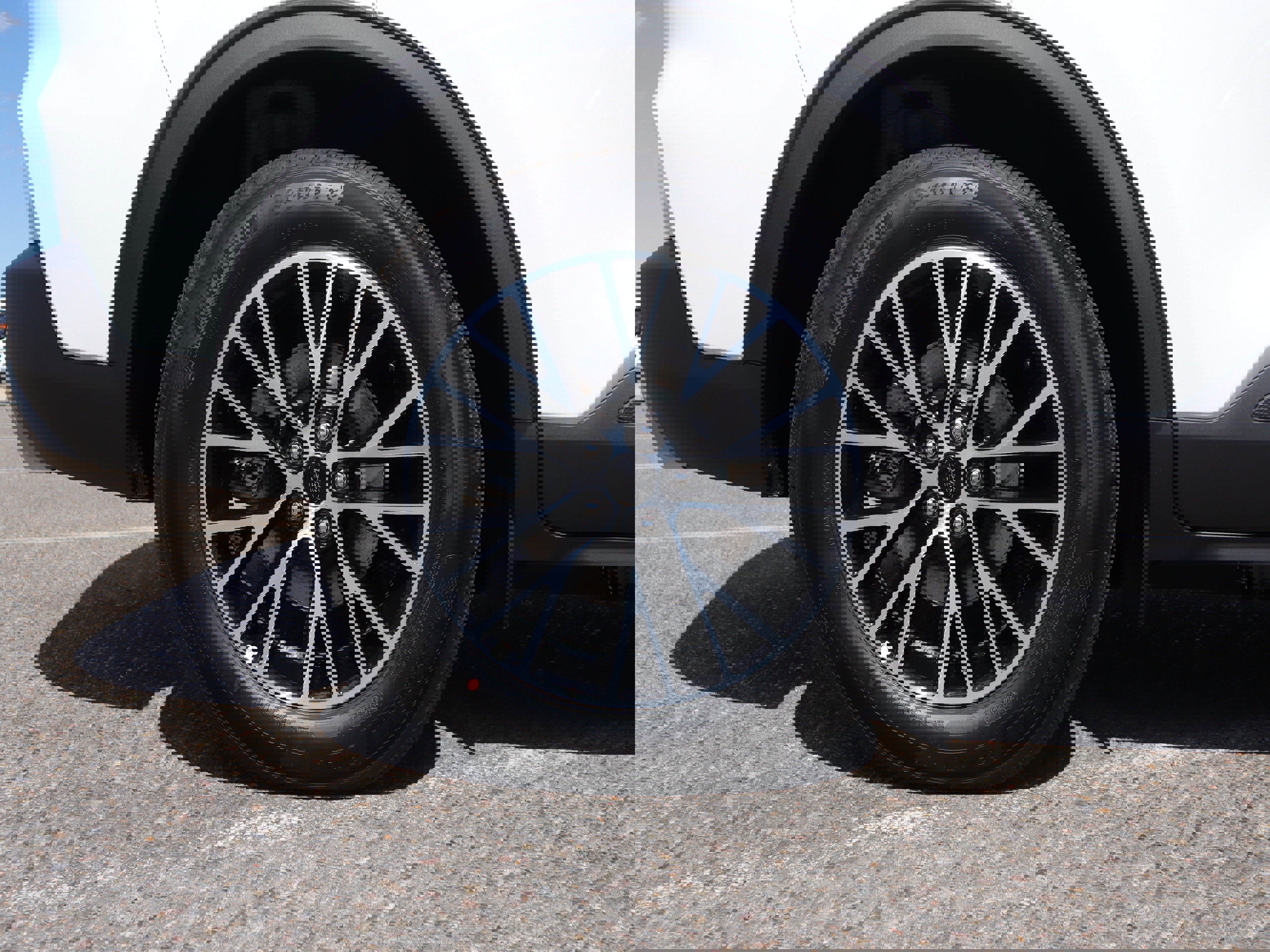 New 2025 Ford Escape SE w/ PHEV Premium Package image 12