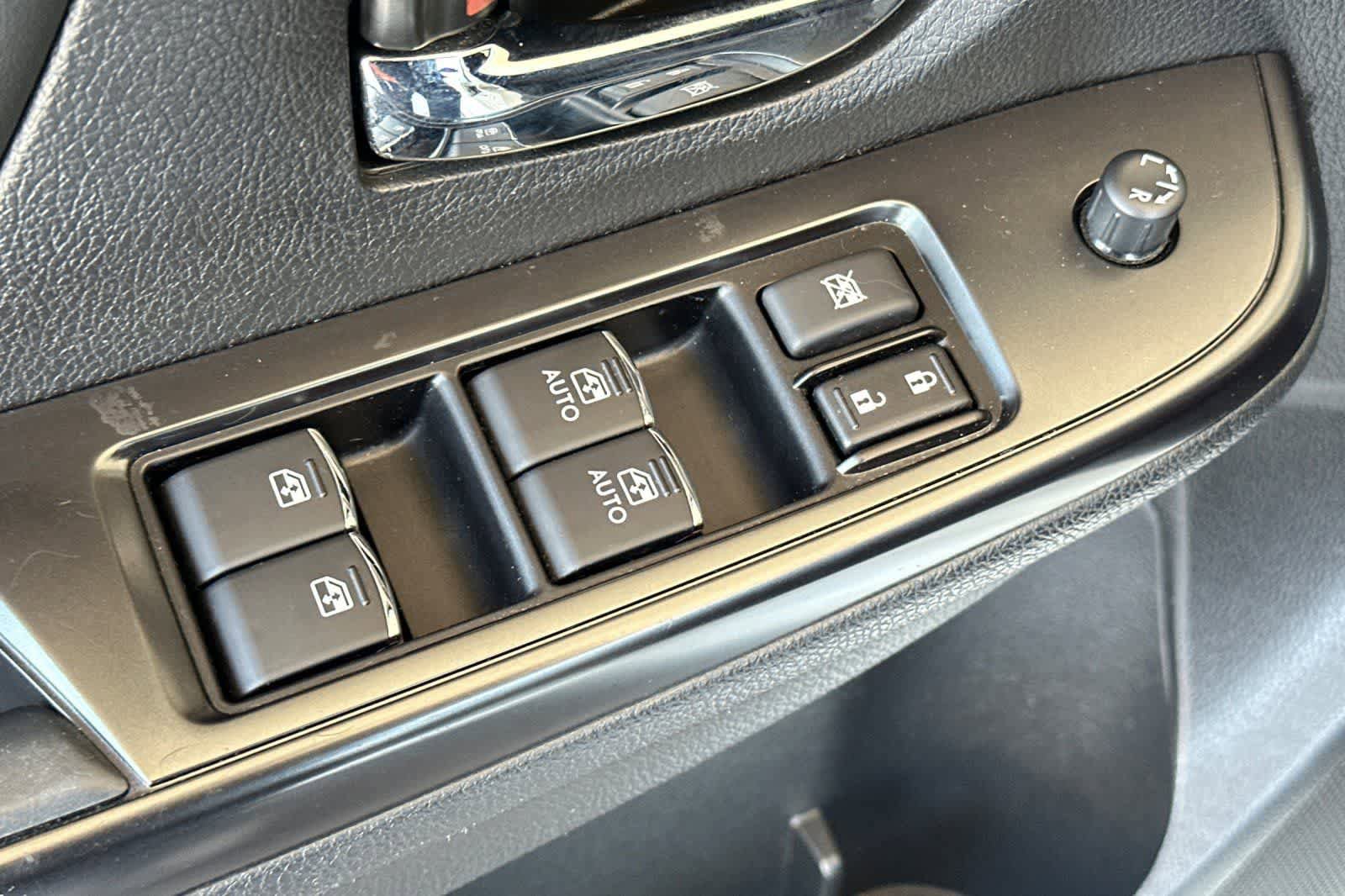 Used 2020 Subaru WRX AWD/4WD image 13