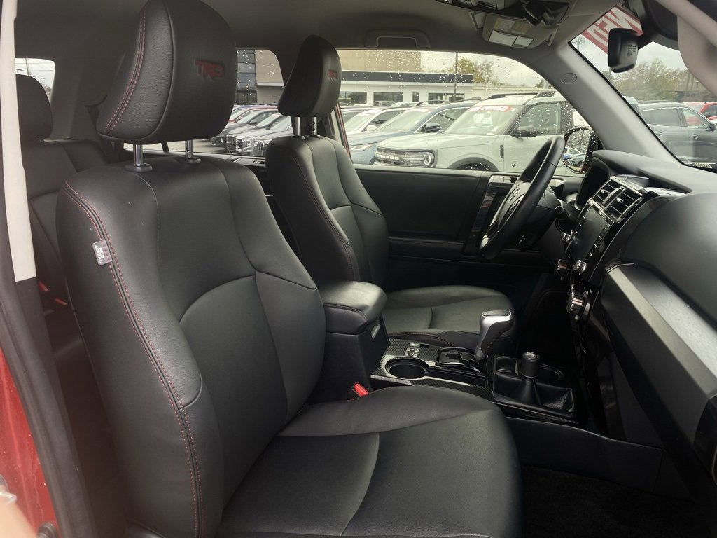 Used 2024 Toyota 4Runner TRD Off-Road Premium image 29
