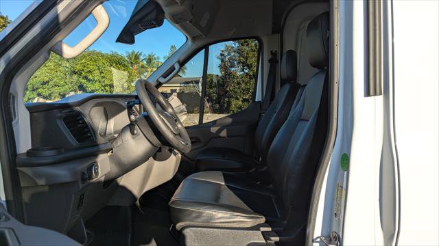 Used 2023 Ford E-Transit Medium Roof RWD image 13